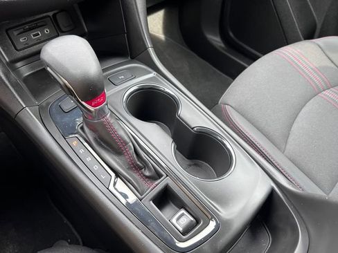 Used 2023 Chevrolet Equinox RS AWD/4WD image 23