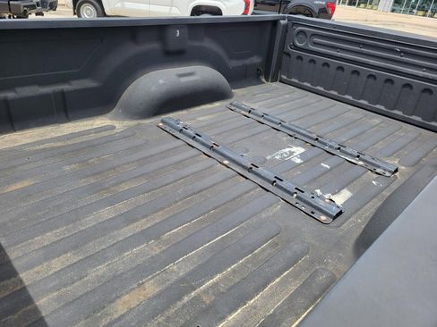Used 2013 RAM 2500 Tradesman w/ Chrome Appearance Group RWD image 12
