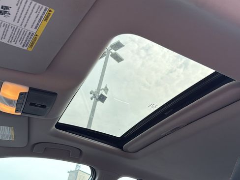 Certified 2021 Nissan Altima 2.5 SR w/ SR Premium Package image 20