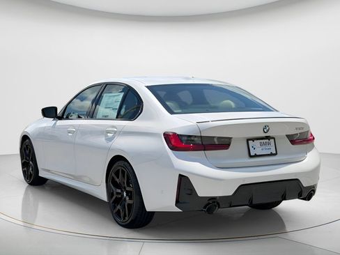 New 2026 BMW 330i Sedan w/ M Sport Package RWD image 6