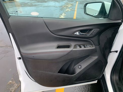 Used 2024 Chevrolet Equinox RS image 20