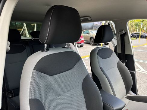 Used 2023 Volkswagen Taos S image 47