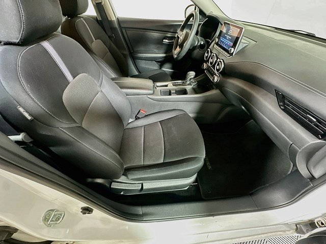Used 2024 Nissan Sentra SV FWD image 25
