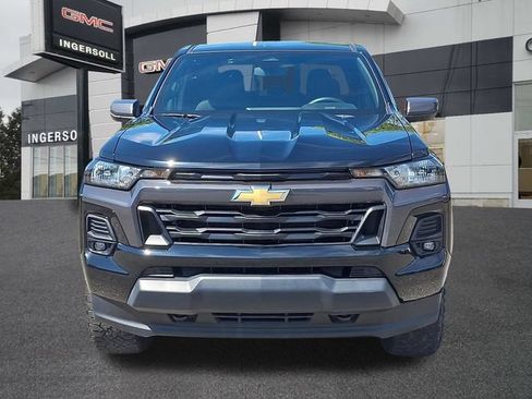 Used 2024 Chevrolet Colorado LT w/ LT Convenience Package AWD/4WD image 21