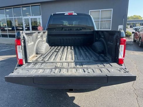 Used 2019 Ford F250 XL w/ STX Appearance Package AWD/4WD image 14