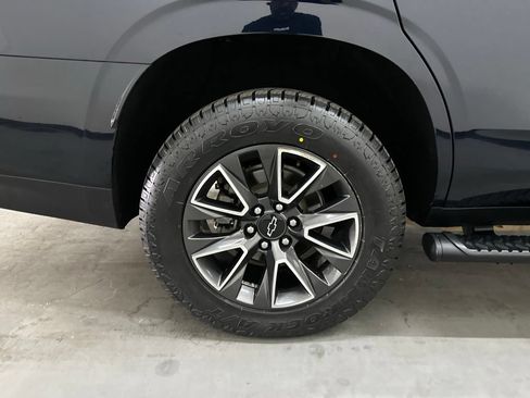 Used 2021 Chevrolet Tahoe Z71 w/ Luxury Package AWD/4WD image 65
