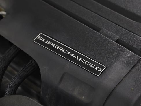 Used 2018 Jaguar F-TYPE R-Dynamic RWD image 26