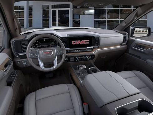 New 2026 GMC Sierra 1500 SLT AWD/4WD image 15