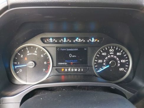 Used 2017 Ford F150 XLT w/ Equipment Group 302A Luxury AWD/4WD image 35
