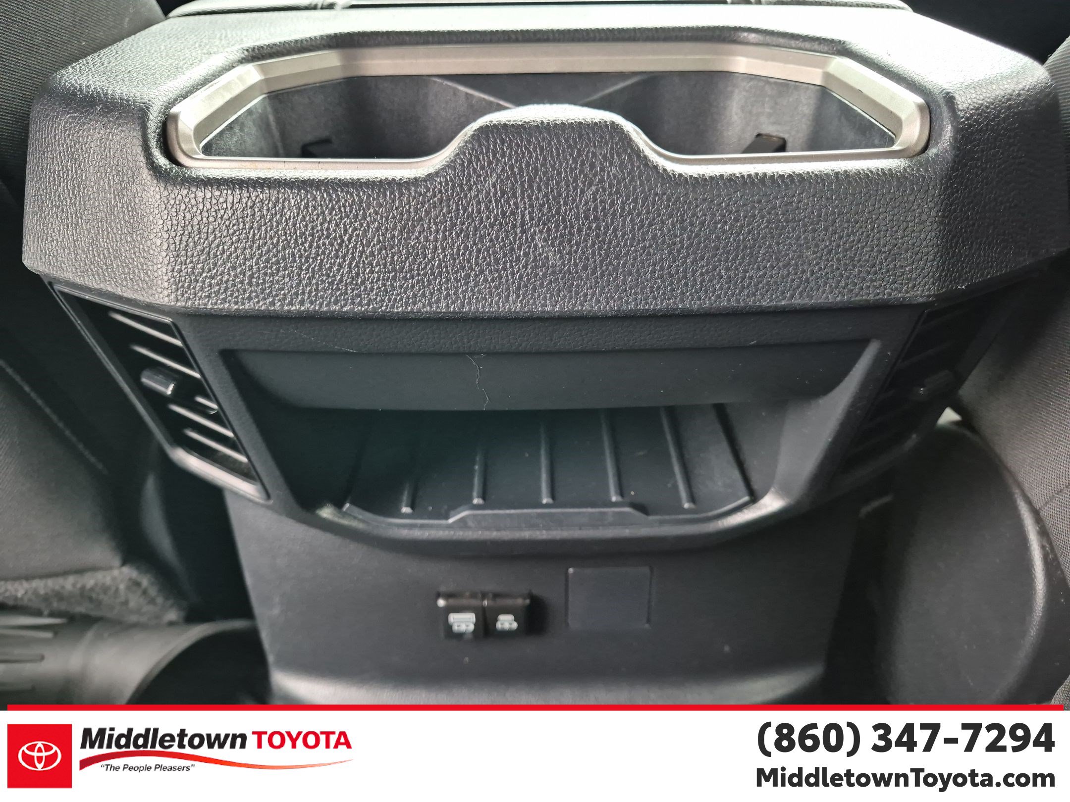 Used 2024 Toyota Tundra SR5 AWD/4WD image 29