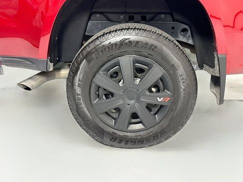 Used 2025 Chevrolet Colorado W/T w/ Advanced Trailering Package RWD image 33