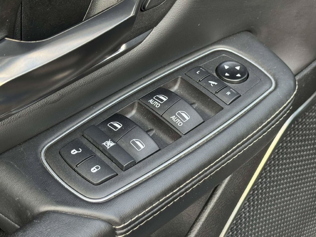 Used 2021 RAM 1500 Limited AWD/4WD image 28