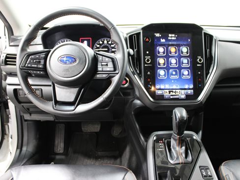 Used 2024 Subaru Crosstrek 2.5i Limited w/ Popular Package #4A AWD/4WD image 2