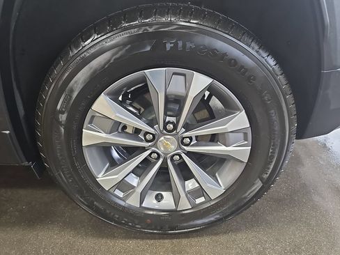 Used 2026 Chevrolet Equinox LT FWD image 33