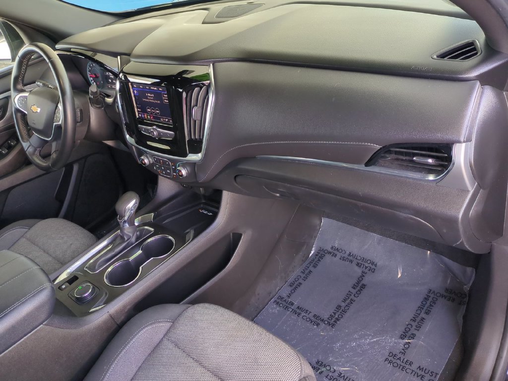 Used 2023 Chevrolet Traverse LT FWD image 34