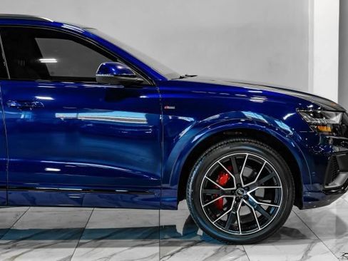 Used 2022 Audi Q8 Premium Plus w/ Premium Plus Package AWD/4WD image 11