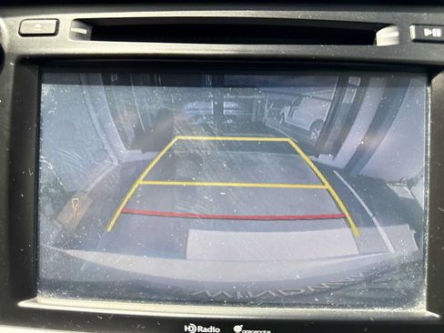 Used 2015 Toyota Highlander Limited FWD image 18