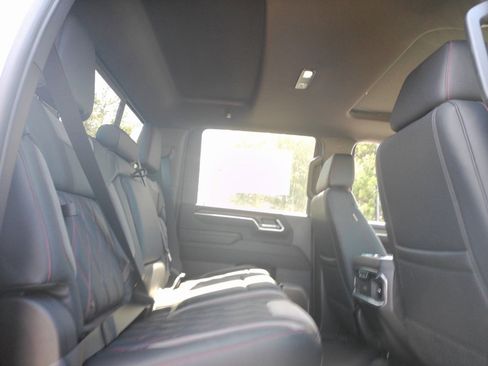 New 2026 Chevrolet Silverado 3500 High Country w/ High Country Premium Package AWD/4WD image 9
