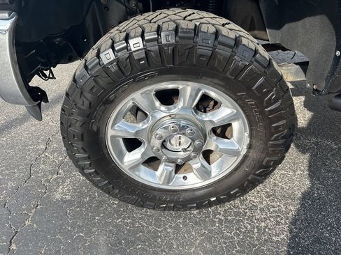 Used 2012 Ford F250 XLT w/ XLT Premium Pkg image 9