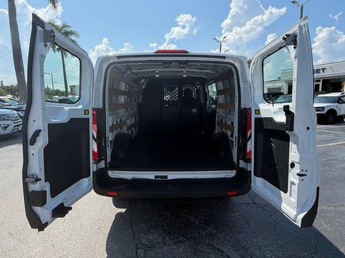 Used 2025 Ford Transit 250 Low Roof w/ Exterior Upgrade Package RWD image 15
