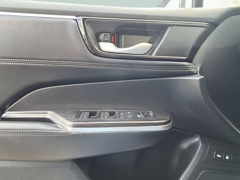 Used 2020 Honda Clarity Plug-In Hybrid image 20