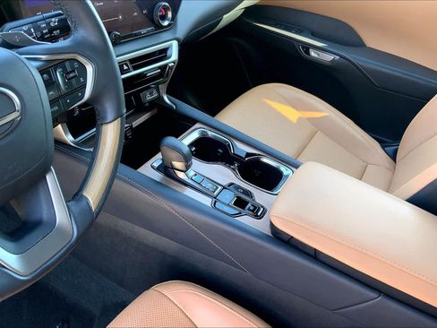 Used 2023 Lexus RX 350 Premium w/ Cold Area Package FWD image 17