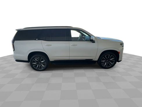 Certified 2021 Cadillac Escalade Sport image 9