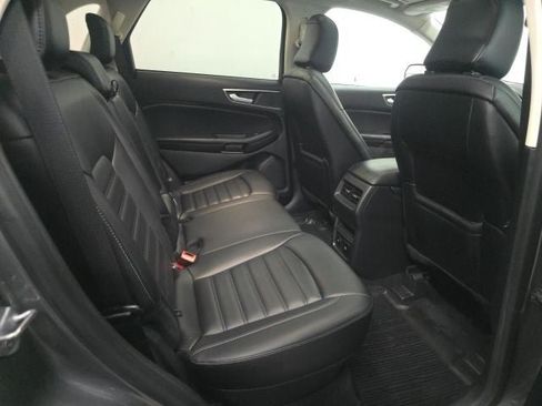 Used 2024 Ford Edge SEL w/ Convenience Package AWD/4WD image 6
