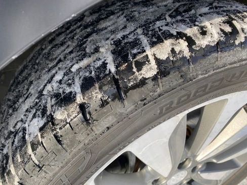 Certified 2017 Buick Encore Essence image 22