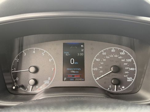 Used 2025 Toyota Corolla SE FWD image 16