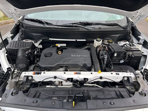 Used 2021 GMC Terrain SLT image 29