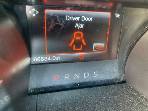 Used 2015 Ford Mustang Premium RWD image 20