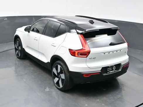 Used 2024 Volvo XC40 Recharge Ultimate w/ Protection Package Premier image 29