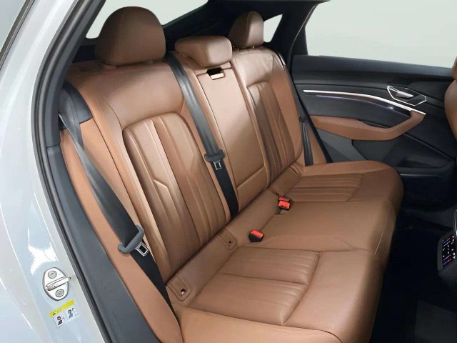 Used 2024 Audi Q8 e-tron Premium Plus w/ Premium Plus Package AWD/4WD image 76