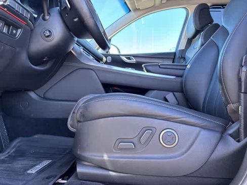 Used 2021 Genesis GV80 3.5T image 17