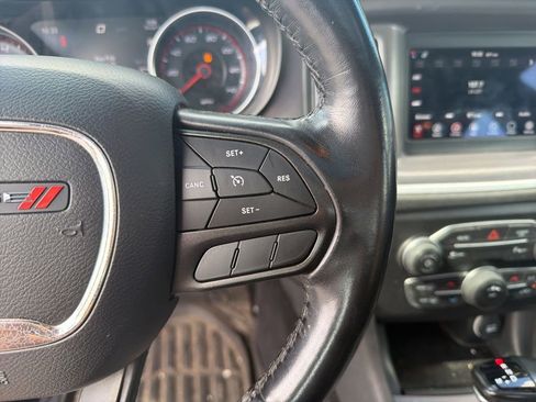 Used 2022 Dodge Charger SXT w/ Leather Interior Group RWD image 18