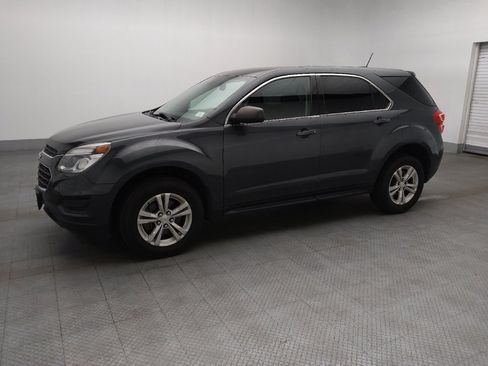 Used 2017 Chevrolet Equinox LS image 2