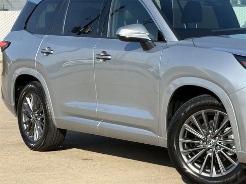 Used 2024 Lexus TX 350 FWD image 8