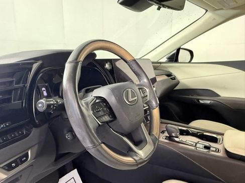 Used 2023 Lexus RX 350 Premium w/ Accessory Package (Z1) image 12