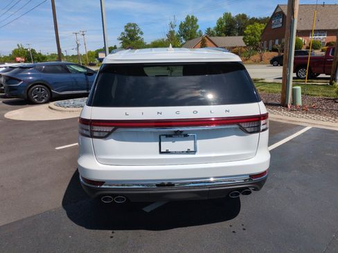 Used 2022 Lincoln Aviator Reserve w/ Equipment Group 201A RWD image 6