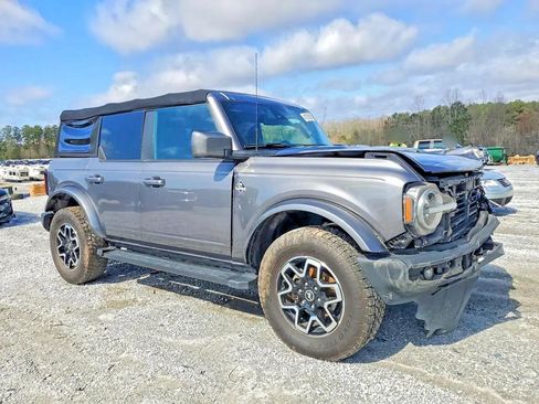 Used 2022 Ford Bronco Outer Banks AWD/4WD image 1