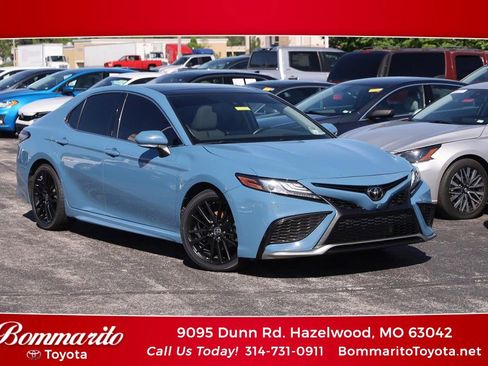 Used 2023 Toyota Camry XSE w/ Navigation Package FWD image 1