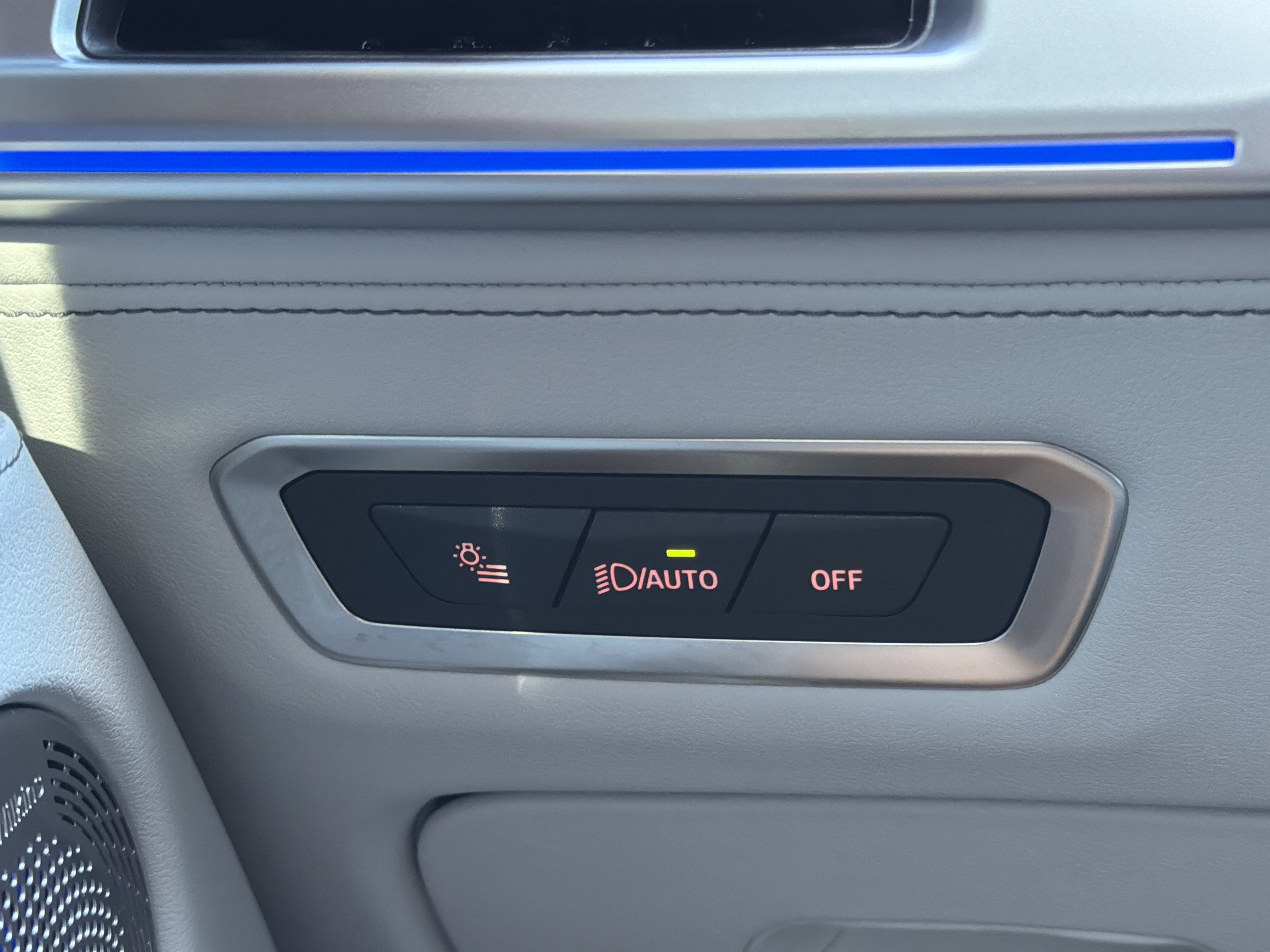 Certified 2025 BMW XM AWD/4WD image 14