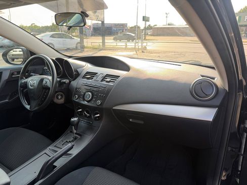 Used 2013 MAZDA MAZDA3 i Sport FWD image 15