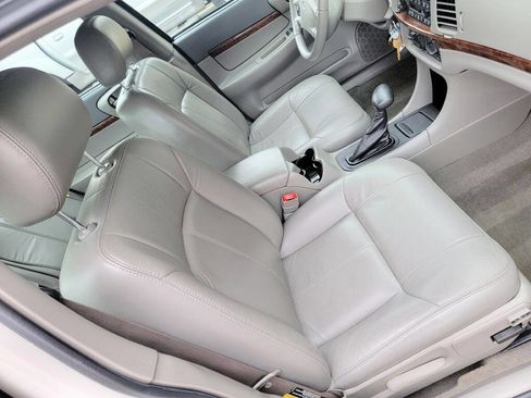 Used 2004 Chevrolet Impala LS w/ Preferred Equipment Group FWD image 17