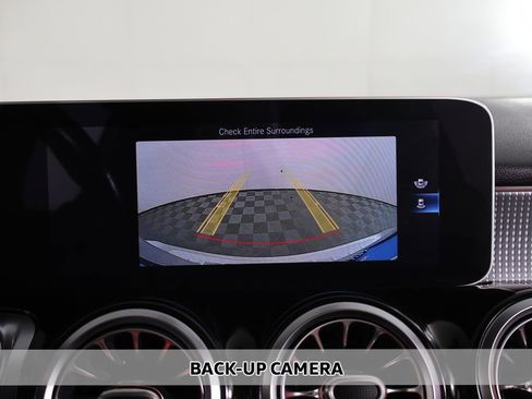 Used 2021 Mercedes-Benz GLB 250 4MATIC w/ Premium Package image 5