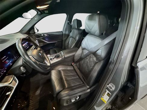 Used 2024 BMW X5 sDrive40i image 9