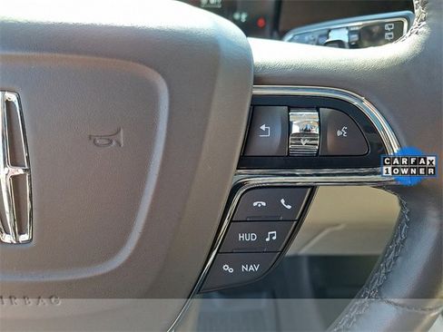 Used 2019 Lincoln Navigator L Reserve image 23