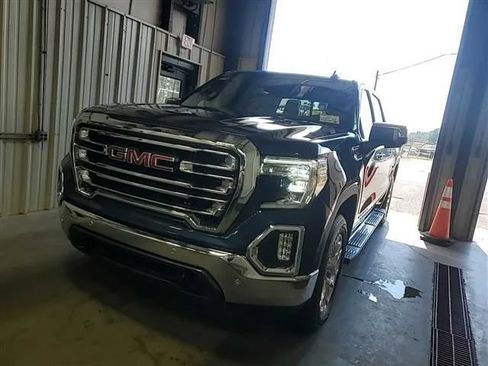 Used 2021 GMC Sierra 1500 SLT w/ SLT Premium Plus Package AWD/4WD image 3
