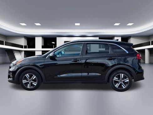 Certified 2022 Kia Niro LXS image 3
